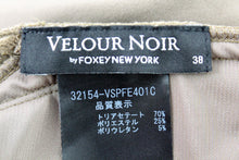 画像をギャラリービューアに読み込む, フォクシー FOXEY ベロアショートパンツ カーキ 38 S相当 中古
