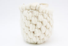 画像をギャラリービューアに読み込む, フルラ FURLA ハンドバッグ ウール×レザー 白 中古