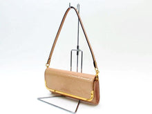 画像をギャラリービューアに読み込む, ルイヴィトン LOUIS VUITTON ワンショルダーバッグ ヴェルニ ベージュ 中古
