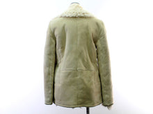 画像をギャラリービューアに読み込む, LOEWE ロエベ ムートンコート サイズ40 L相当 オフホワイト【中古】