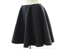 画像をギャラリービューアに読み込む, ヨーコチャン YOKO CHAN スカート サイズ36 S相当 グレー【中古】【美品】