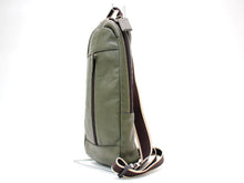 画像をギャラリービューアに読み込む, コーチ COACH ボディバッグ 緑 中古