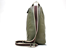 画像をギャラリービューアに読み込む, コーチ COACH ボディバッグ 緑 中古