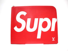 画像をギャラリービューアに読み込む, ルイ・ヴィトン LOUIS VUITTON × シュプリーム Supreme 〔17AW〕Pochette Jour GM ポシェットジュール クラッチバッグ M67722 赤×白 中古 新品未使用 美品