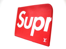 画像をギャラリービューアに読み込む, ルイ・ヴィトン LOUIS VUITTON × シュプリーム Supreme 〔17AW〕Pochette Jour GM ポシェットジュール クラッチバッグ M67722 赤×白 中古 新品未使用 美品