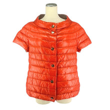 画像をギャラリービューアに読み込む, ヘルノ HERNO 大きいサイズ リバーシブル ダウンジャケット インナーダウン 薄手 半袖 オレンジ グレージュ サイズ48 【中古】【新品同様】【美品】