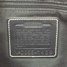 画像をギャラリービューアに読み込む, コーチ COACH シグネチャー ショルダーバッグ 1468 ブラック 中古