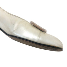 画像をギャラリービューアに読み込む, Salvatore Ferragamo フェラガモ スクエアトゥ パンプス レザー パールホワイト 3cmヒール サイズ5(22.5cm相当)【中古】 レディース