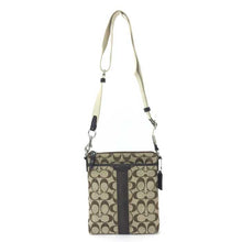 画像をギャラリービューアに読み込む, コーチ COACH シグネチャーストライプ ショルダーバッグ ポシェット ブラウン 中古