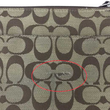 画像をギャラリービューアに読み込む, コーチ COACH シグネチャーストライプ ショルダーバッグ ポシェット ブラウン 中古