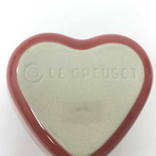 画像をギャラリービューアに読み込む, ル クルーゼ LE CREUSET プチラムカン ダムール セット ハート ピンク 中古 新品同様 美品
