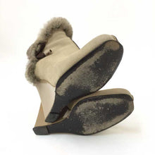 画像をギャラリービューアに読み込む, ルイ ヴィトン LOUIS VUITTON ウェッジソール ファーショートブーツ 24cm ベージュ【中古】