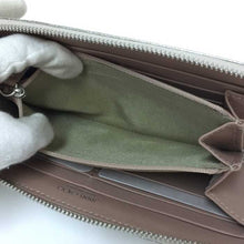 画像をギャラリービューアに読み込む, ジミーチュウ JIMMY CHOO FILIPA フィリパ ラウンドファスナー スタースタッズ 長財布 シルバー【中古】【美品】