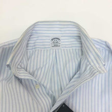 画像をギャラリービューアに読み込む, エディー バウアー Eddie Bauer 長袖シャツ ボタンダウン 未使用 タグ付き シミあり 175 100B ホワイト ブルー ストライプ柄【中古】【新品同様】【美品】
