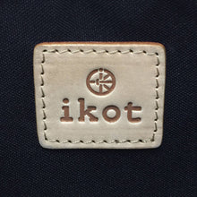 画像をギャラリービューアに読み込む, イコット ikot レザー ポーチ ブラック【中古】【美品】