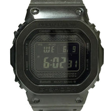 Load image into Gallery viewer, カシオ CASIO G SHOCK フルメタル エイジド加工 デジタル 電波ソーラー 腕時計 クオーツ GMW B5000V 1JR【中古】【美品】