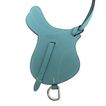 画像をギャラリービューアに読み込む, エルメス HERMES パドック セル チャーム バックチャーム ブルーアトール【中古】【新品同様】【美品】