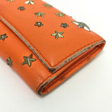 画像をギャラリービューアに読み込む, ジミーチュウ Jimmy Choo NEPTUNE 6連キーケース クリスタル スタースタッズ付き オレンジ【中古】