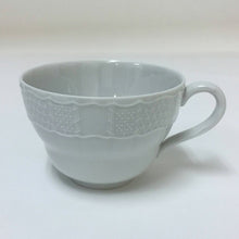 画像をギャラリービューアに読み込む, ヘキスト HOCHIST creative collection 白磁 カップ&ソーサー 2客 プレート 皿 2枚 ホワイト【中古】【美品】