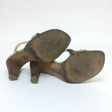 画像をギャラリービューアに読み込む, エルメス HERMES サンダル ヒール ベージュ【中古】