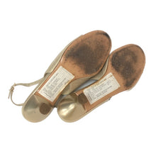 Load image into Gallery viewer, フェラガモ Salvatore Ferragamo オープントゥ ストラップサンダル サイズ7B ゴールド【中古】