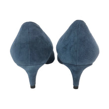 画像をギャラリービューアに読み込む, フルラ FURLA スエード パンプス ブルー【中古】【美品】