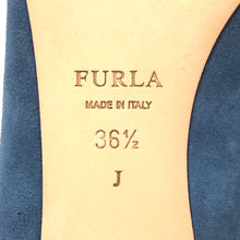 画像をギャラリービューアに読み込む, フルラ FURLA スエード パンプス ブルー【中古】【美品】