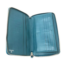 画像をギャラリービューアに読み込む, シャネル CHANEL オーガナイザータイプ マトラッセライン ラムスキン ユニセックス 男女兼用 ラウンドファスナー 長財布 エメラルドグリーン【中古】