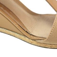 画像をギャラリービューアに読み込む, フェンディ FENDI ウェッジソール エナメルサンダル グラディエーター サイズ36 23cm相当 ベージュ【中古】