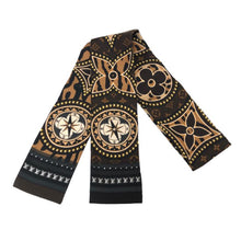 画像をギャラリービューアに読み込む, ルイ ヴィトン LOUIS VUITTON バンドー LVワールド ツイリー スカーフ シルク100% M70853 ブラウン【中古】