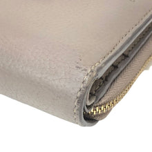 画像をギャラリービューアに読み込む, トリーバーチ TORY BURCH 二つ折り財布 グレージュ【中古】