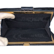 画像をギャラリービューアに読み込む, シャネル CHANEL ビコローレ キャビアスキン がま口 長財布 ブラック【中古】