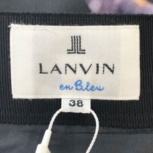 画像をギャラリービューアに読み込む, ランバンオンブルー LANVIN en Bleu フロントリボン スカート サイズ38 M相当 ブラック 花柄【中古】【新品同様】【美品】