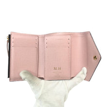 画像をギャラリービューアに読み込む, ルイ ヴィトン LOUIS VUITTON ポルトフォイユ ヴィクトリーヌ モノグラム イニシャル入り 二つ折り財布 M62360 ローズバレリーヌ【中古】【美品】