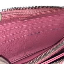 画像をギャラリービューアに読み込む, プラダ PRADA ラウンドファスナー 長財布 ピンク【中古】