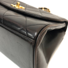 画像をギャラリービューアに読み込む, シャネル CHANEL マトラッセ シングルフラップ ヴィンテージ ゴールド金具 チェーン ハンドバッグ ダークブラウン【中古】