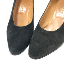 画像をギャラリービューアに読み込む, エルメス HERMES パンプス アーモンドトゥ スエード ヒール 22cm相当 ブラック【中古】