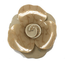 画像をギャラリービューアに読み込む, アレクサンドル ドゥ パリ ALEXANDRE DE PARIS バレッタ 髪留め ヘアアクセサリー カメリア ベージュ【中古】