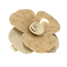 画像をギャラリービューアに読み込む, アレクサンドル ドゥ パリ ALEXANDRE DE PARIS バレッタ 髪留め ヘアアクセサリー カメリア ベージュ【中古】