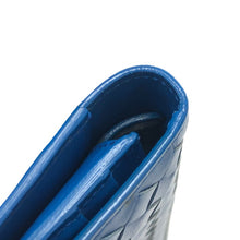 画像をギャラリービューアに読み込む, ボッテガヴェネタ BOTTEGA VENETA イントレチャート 二つ折り財布 ブルー【中古】