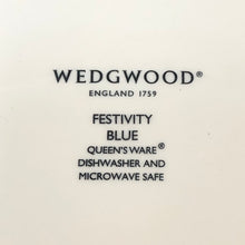 画像をギャラリービューアに読み込む, Wedgwood ウェッジウッド フェスティビティ ディナープレートセット 陶器 アイボリー ブルー ユニセックス 【中古】【新品同様】【美品】