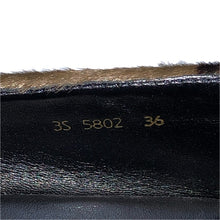 画像をギャラリービューアに読み込む, PRADA プラダ スリッポン ハラコ カーキ系 サイズ36(23cm相当) 【中古】レディース