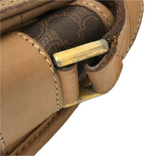 Load image into Gallery viewer, CELINE セリーヌ ショルダーバッグ マカダム 斜め掛け M14 PVC/レザー ブラウン レディース 【中古】