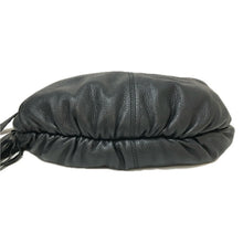 画像をギャラリービューアに読み込む, GUCCI グッチ バンブー 232930 ワンショルダーバッグ ホーボー タッセル レザー ブラック レディース 【中古】