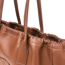画像をギャラリービューアに読み込む, CELINE セリーヌ カバ ドローストリング キュイル トリオンフ トートバッグ カーフ ブラウン【中古】 レディース