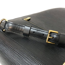 画像をギャラリービューアに読み込む, LOUIS VUITTON ルイ・ヴィトン マビヨン リュック・デイパック エピレザー ブラック【中古】 レディース