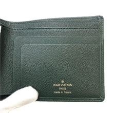 画像をギャラリービューアに読み込む, LOUIS VUITTON ルイ・ヴィトン ポルトビエ カルトクレディ M30462 二つ折り財布 タイガ グリーン【中古】 メンズ