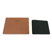 画像をギャラリービューアに読み込む, LOUIS VUITTON ルイ・ヴィトン ポルトビエ カルトクレディ M30462 二つ折り財布 タイガ グリーン【中古】 メンズ