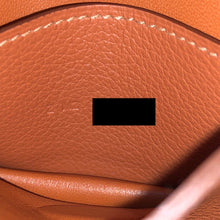 Load image into Gallery viewer, HERMES エルメス ドゴン カードケース レザー ブラッシュ Z刻印【中古】 ユニセックス