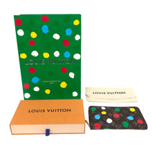 画像をギャラリービューアに読み込む, LOUIS VUITTON ルイ・ヴィトン 草間彌生 ジッピーウォレット ラウンドファスナーM81864 長財布 モノグラムキャンバス レディース 【中古】